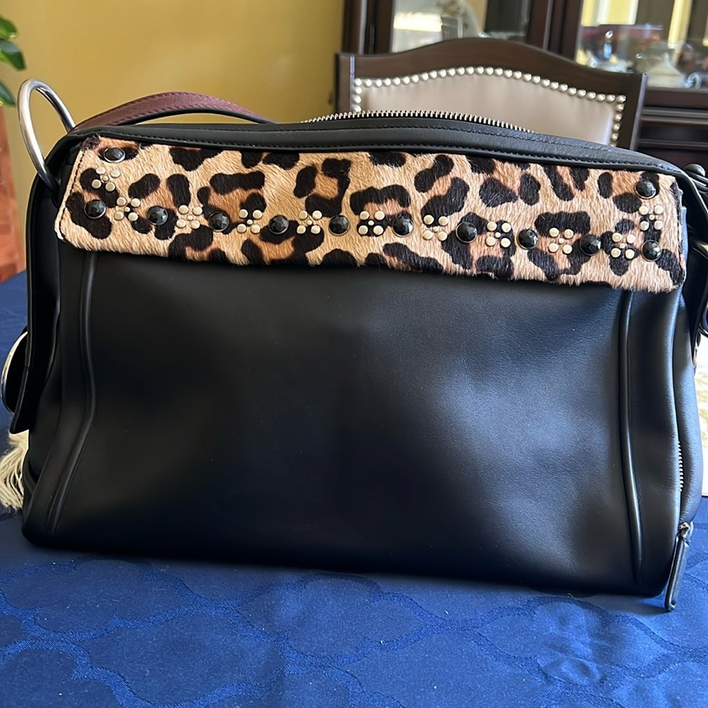 Marc Jacobs Black and Leopard Print Shoulder Bag